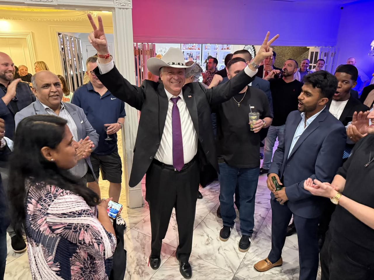 Bayonne Mayor Jimmy Davis Unseats Incumbent Sheriff Frank Schillari in Democratic Primary
