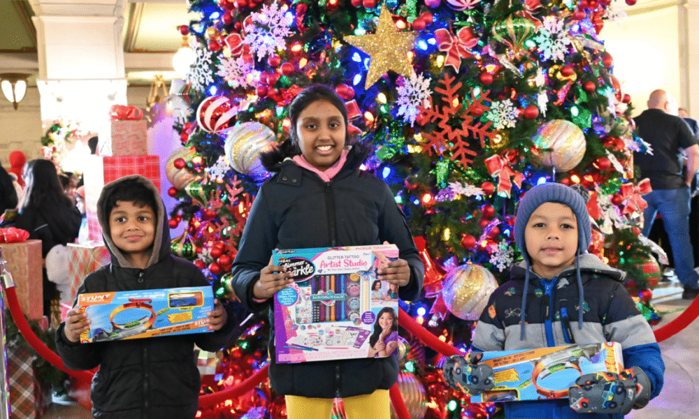 Hudson County Transport Workers Union Bring Holiday Cheer with Toy Giveaway