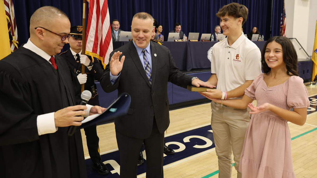 Guttenberg Mayor and Council Members Sworn In for New Term