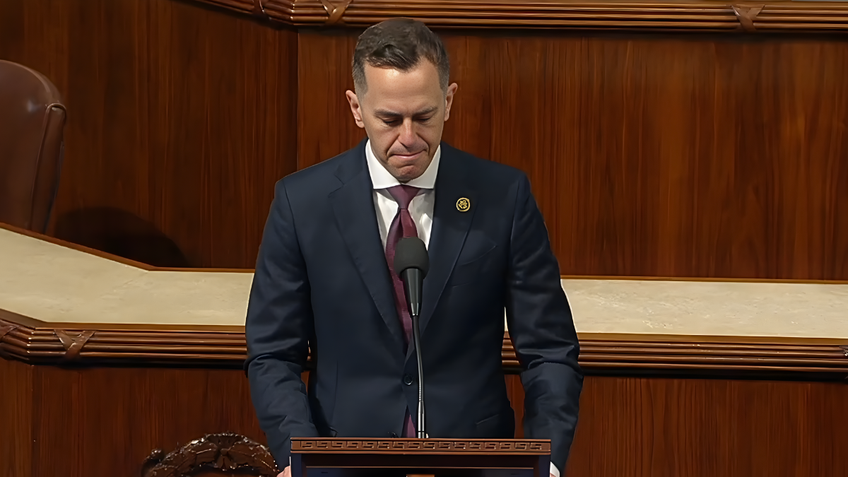 House Republicans Block Menendez Amendments on Immigration Detention Oversight