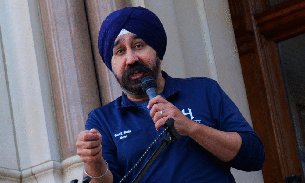 Mayor Bhalla Signs Executive Order to Establish Guaranteed Basic Income Task Force