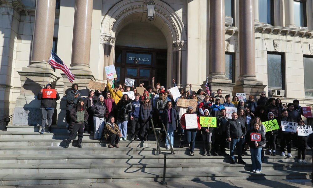 Youth-led ICE protest brings students from all over New Jersey to JC City Hall