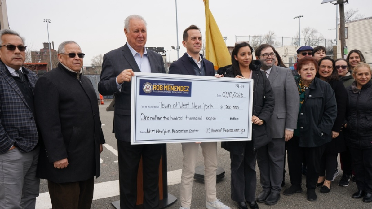 Menendez, Sires Announce Over $1.2 Million In Federal Funding For New Recreation Center In West New York