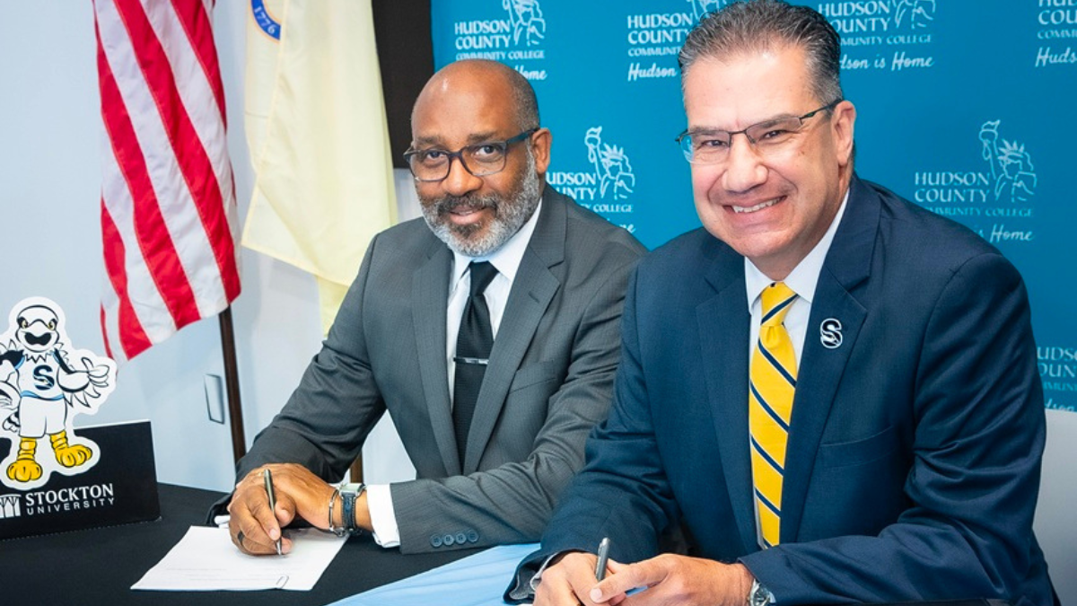 HCCC and Stockton University Create Transfer Pathway to Cannabis Business Degree